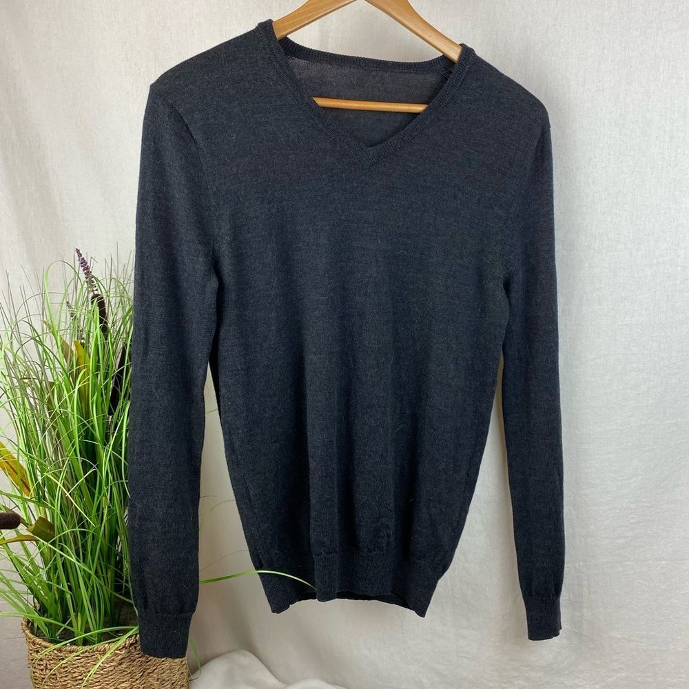 J Crew 100% Merino Wool Gray Slim Fit Long Sleeve V Neck Sweater S